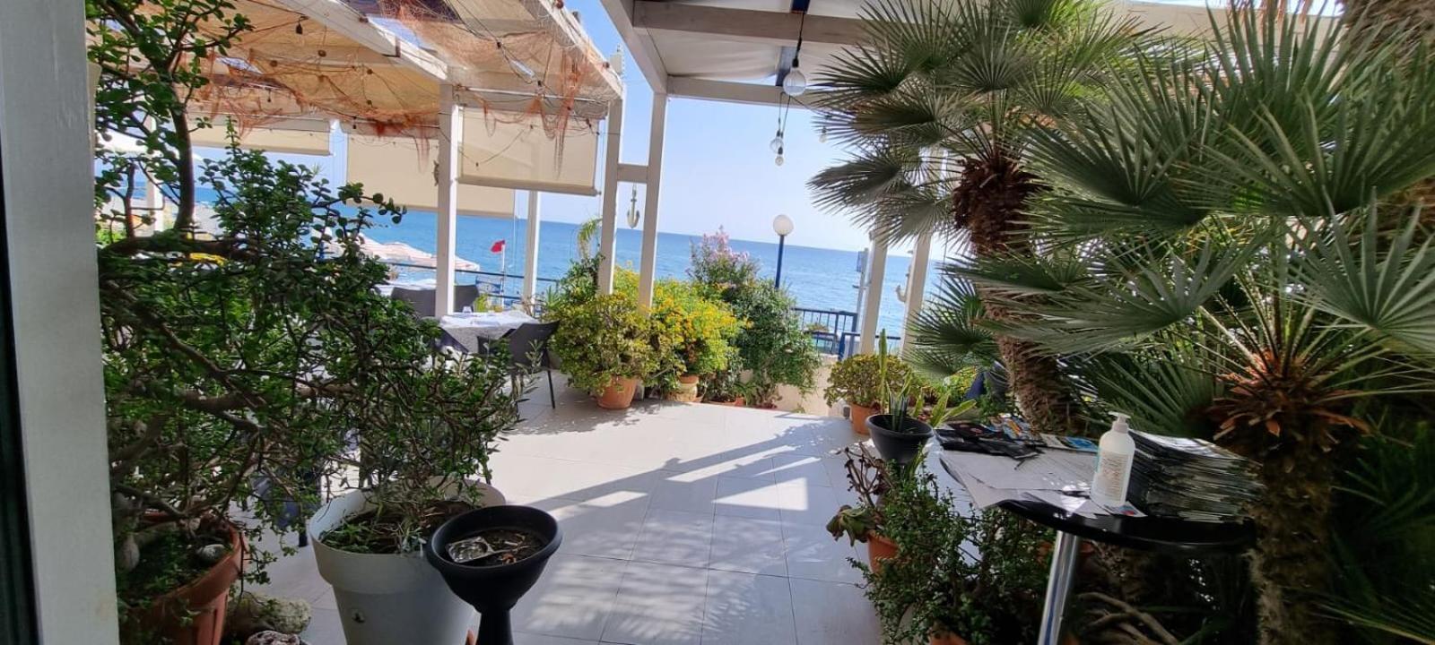 Hotel Ristorante Mareblu Amantea Exterior photo